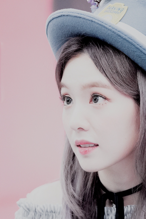  5-6/100 edits of Red Velvet ✮ 