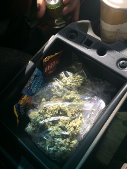 theflowersection:Keep it on deck.  Owww my!!!