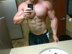 txdominican:  Jacked! 