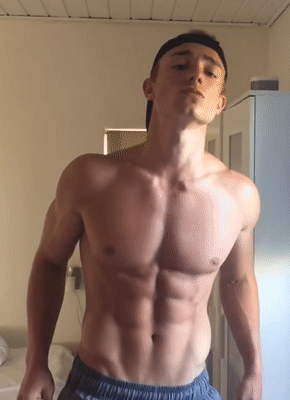 twunktime:  This boy knows exactly what his best assets are and is admiring his body