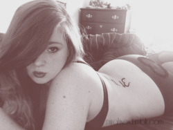 savingthrowvssexy:  http://mirahxox.tumblr.com/