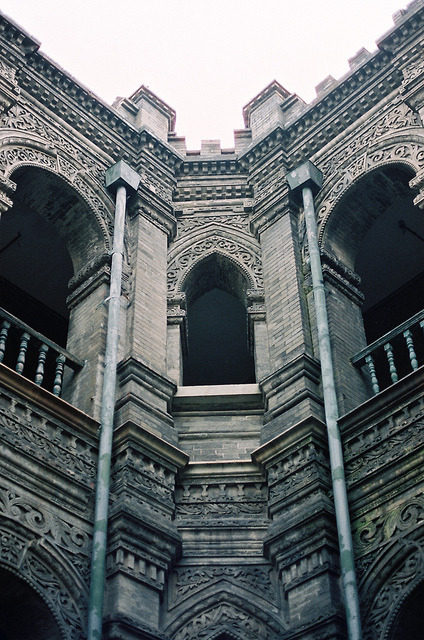 ricciolos:  untitled by 彌張 on Flickr.