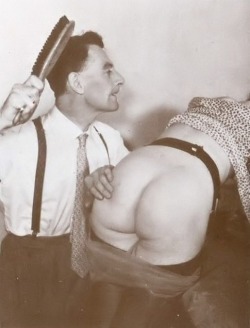 spankatisque:  1950 hairbrush spanking 