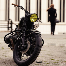 rhubarbes:  BMW R90/6 by Cafe Racer Dreams.