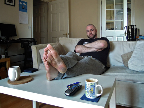realguysfeet:  A Nice Cup Of Tea by Scott A Hamilton http://flic.kr/p/ekMFUc 