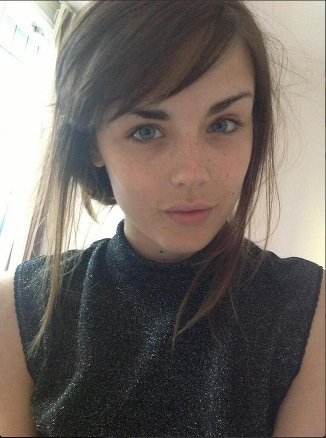 style-beauty-passion:  yourhotlist:  Danielle Sharp no makeup, so pretty!  Very pretty…