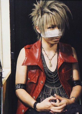 jrockmakesmyday:  (´∀｀) 