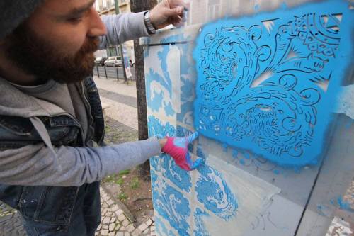 Portuguese artist creates street art Inspired by traditional portuguese tileworkNational Geographic Channel 