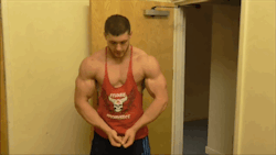musclegifs-n-more:  Connor Rudelhoff