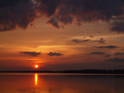 fair-serenity:  It was a perfect evening… by Axiraa on Flickr. #landscape #photography #sunset 