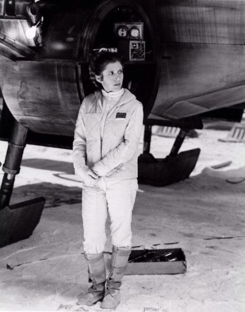 theorganasolo:Carrie Fisher on the Echo Base set