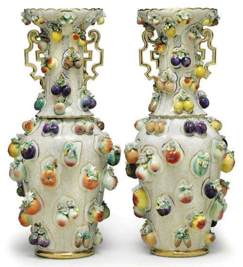ufansius: Porcelain fruit-encrusted vases - Jacob Petit, circa 1850.