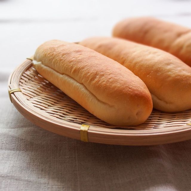 hucco #bread#food#baking#cottagecore#koppepan#koppe pan #hot dog buns