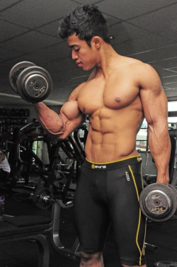 melaninmuscle:AHMAD FAIZ