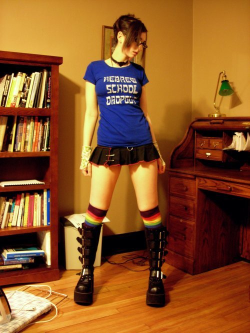 jonathaneunice:  Sexy Thursday, Nerdy Boots Mini Skirt Edition (via dix-neuf : xlheads: califra : ll