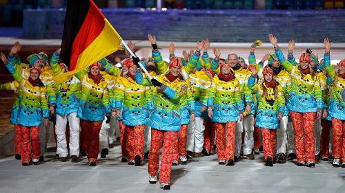 lennonlady:  Germany’s rainbow coloured outfits at Sochi’s Opening Ceremony.