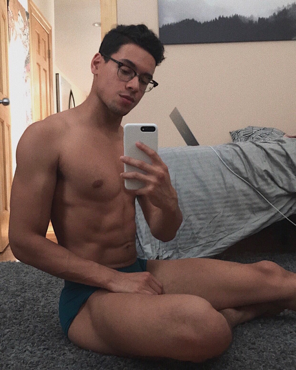 luxuryan:  be alright - ariana grande 🎶 | ig: r.cg