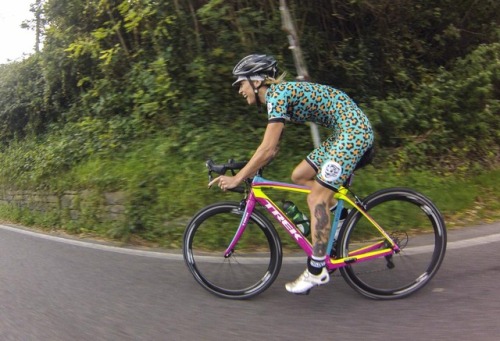 davewellbeloved: Juliet looking cool (via Crit racing reignited my fixed gear love affair | Bikes ‘N