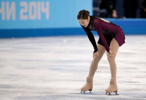 Queen Yuna. So regal and beautiful. She epitomizes the most elegant figure skating. We’re not 