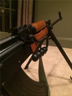 gunrunnerhell:  AES-10 A Romanian RPK variant