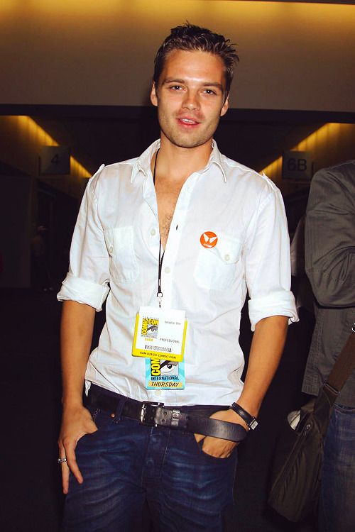 buckytakethewheel: ∞ pictures of an awful Romanian face