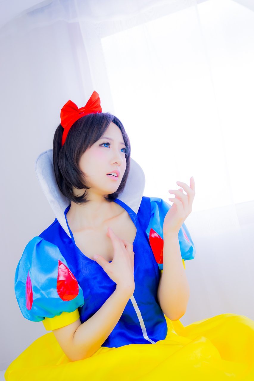 Snow White &amp; The seven Dwrafs - Snow White (Yuka) 4