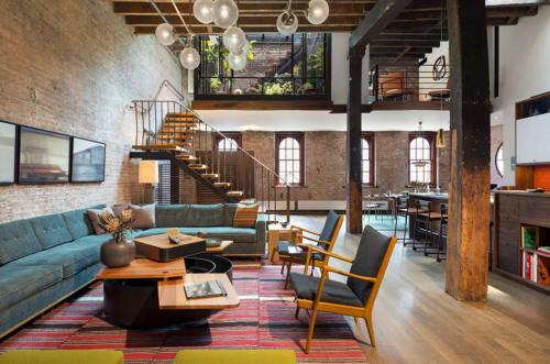 picchuloft:Loft in Tribeca. NYC