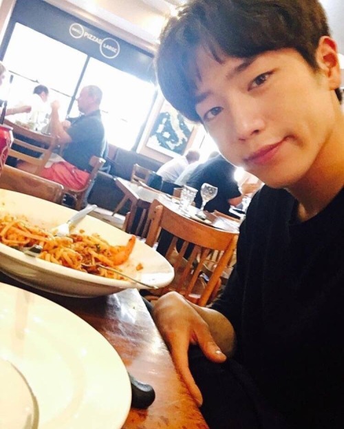 kangjoonchu:  160322 - Seo Kang Joon Instagram update
