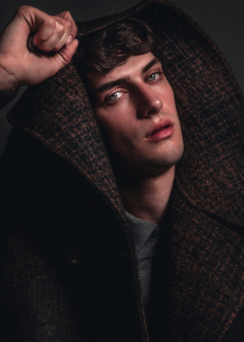 ibkodfashion:  Matthew Bell by Philip Neufeldt, Apollo