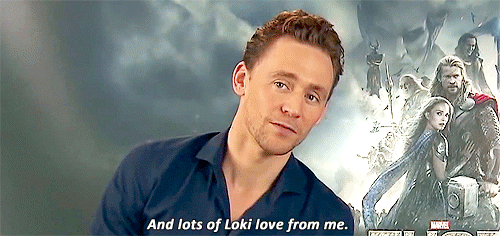serenabinx:  littletime67:  Chris, if you knew.  Tom knows, that’s why he does