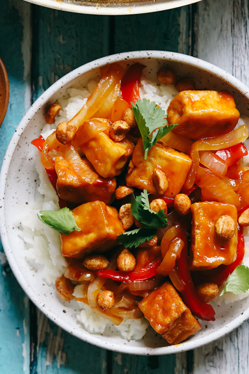 sticky sweet thai chili tofu stir fryFollow for recipesIs this how you roll?