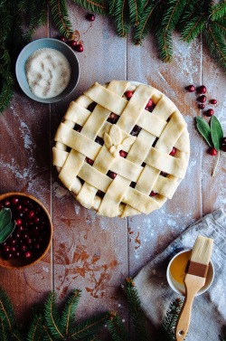 sweetoothgirl:  Cranberry Sage Pie 
