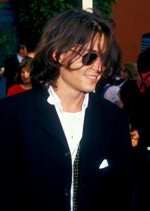 Johnny Depp, 30 years ago, on this day (March 28) during the 1992 Independent Spirit Awards, at the 