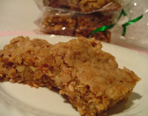 Oatmeal Toffee Bars