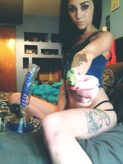 stoneysweetkitten:  Let’s just smoke and chill. No need for all the negativity home gurl💕🔮