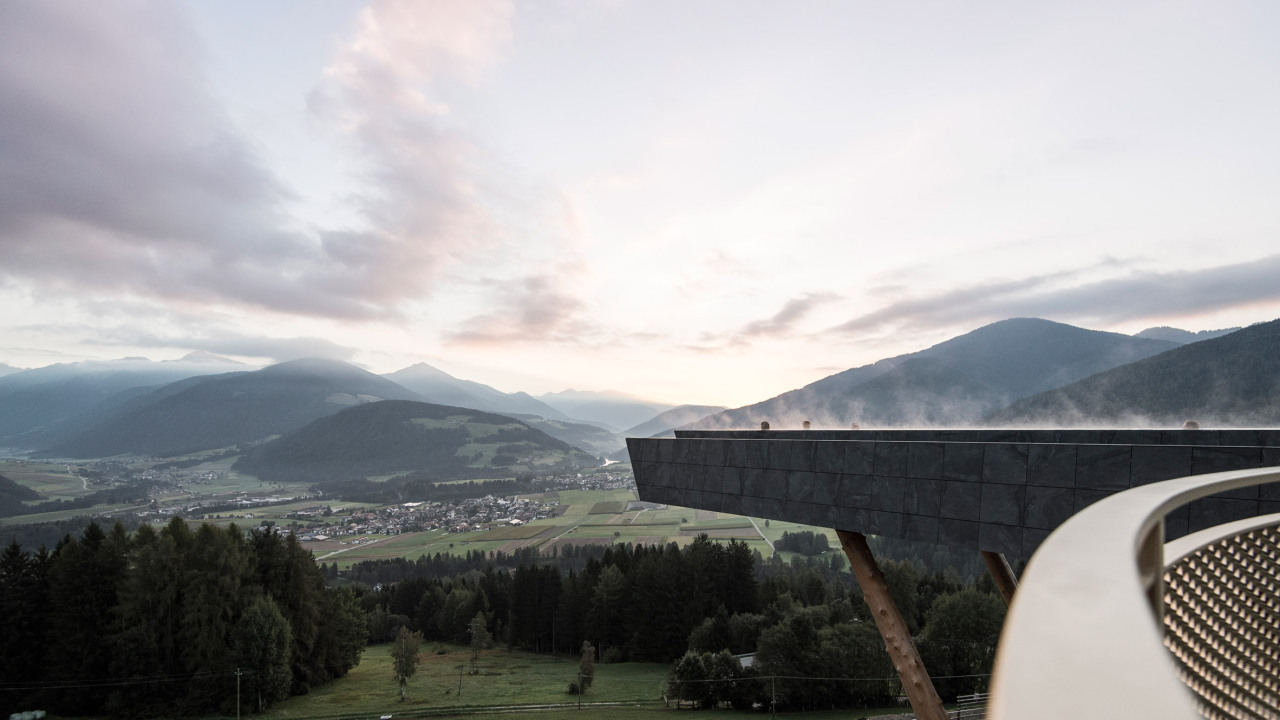 archatlas:  Floating Between Heaven and Earth The Hotel Hubertus by NOA is located