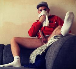 unclenifty:  i used to always go through my brother’s laundry and huff on his dirty underwear and socks as I jerked off