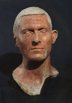 givemesomesoma:Etruscan terracotta head of