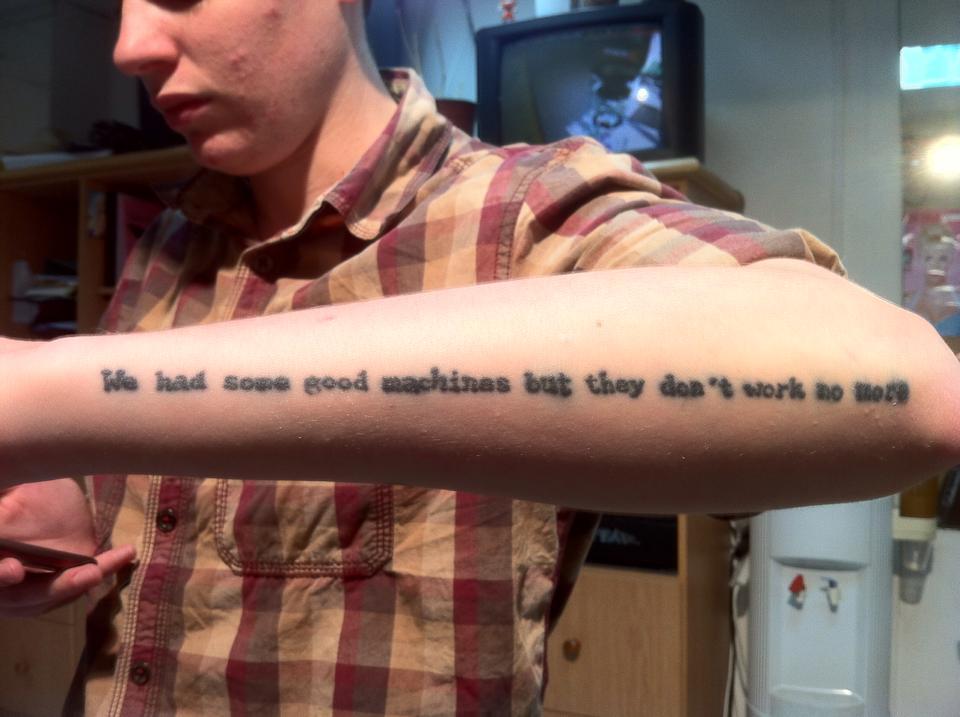 musterni-illustrates:  eckses:  Got my 5-year-old mistake of a first tattoo covered