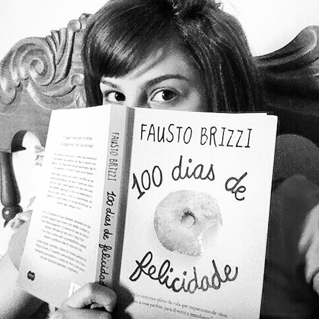 comecemos a maratona de férias :&rsquo;) 💙📖 #read