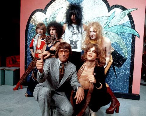 8. September 1973 The New York Dolls on The Real Don Steele Show on KHJ-TV in L.A. Clockwise from to