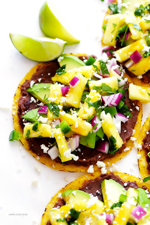 10 minute pineapple black bean tostadas