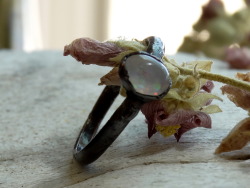 ink-meows:  bekkathyst:  Natural Gemstone Rings   @tabbykats  im cum m i n g