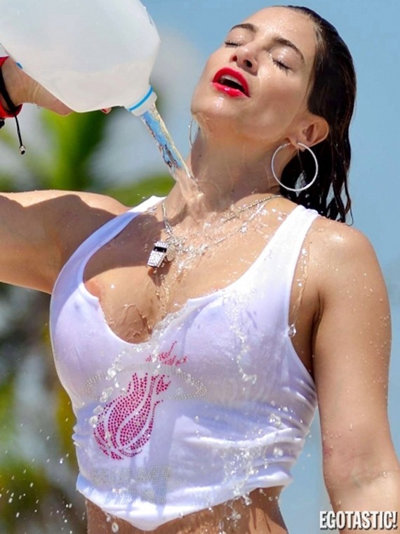 pensjim66:  Girl of the Day - Jennifer Nicole Lee 