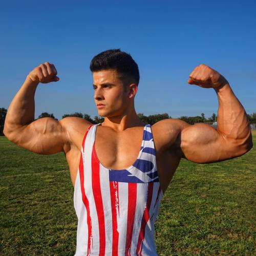 hotstudsdaily:  Dominick Nicolai (x) 