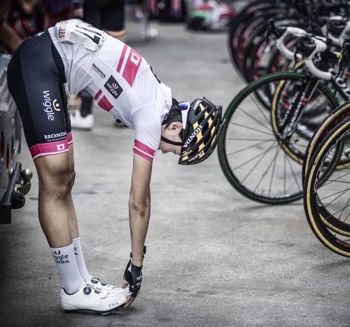 pedalitout:  @wigglehonda japanese champion @mayukoden. #fizikwomen Credit fizikofficial via 