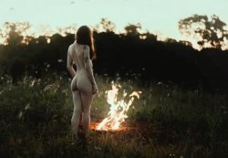#nude by bonFire https://t.co/Jdsrv6fsy0