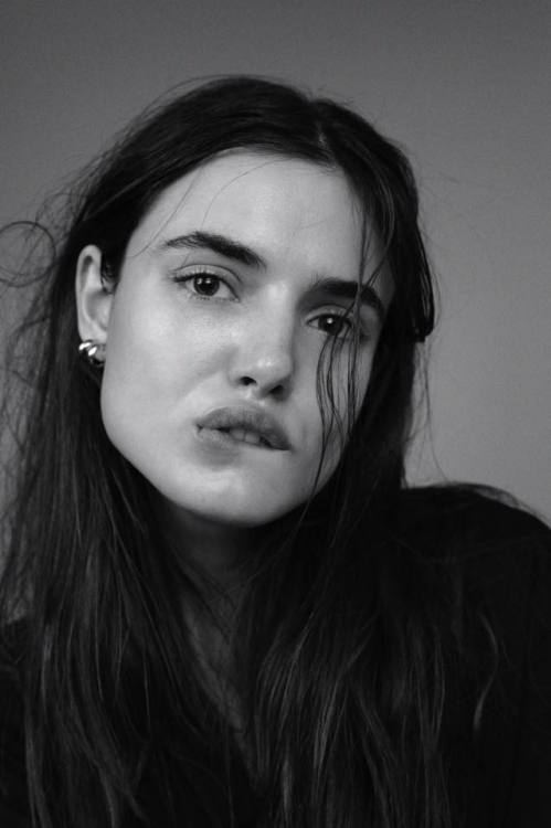 xwg - Blanca Padilla photographed by Alejandro Poveda