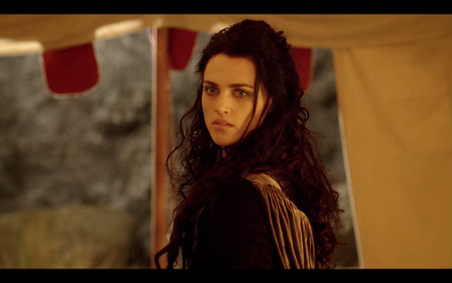 sabigawa:was re-watching some eps of merlin and saw this shot of morgana (3rd pic) from s4e5 reactin