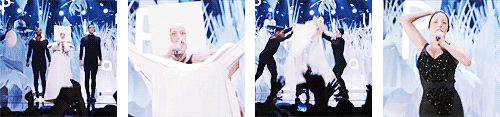 :  Lady Gaga performing “Applause” for the first time in the 2013 MTV VMA 
